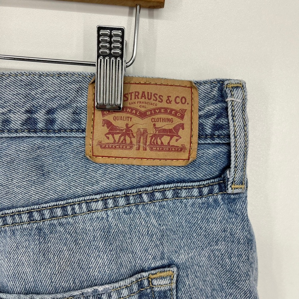Levis 94 Baggy Jeans Womens 34 Light Wash Blue Denim Relaxed Wide Leg - Picture 16 of 16